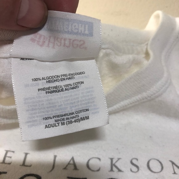 This is it Micheal Jackson T-shirt Tee Med 2009 - Picture 7 of 9